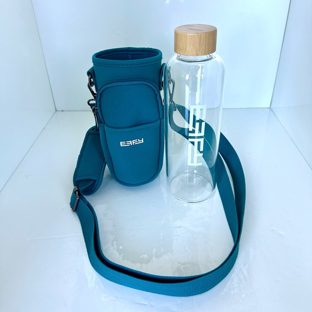 New Effy Teal Bottle with Strap & glass water bottle
Gift with purchase